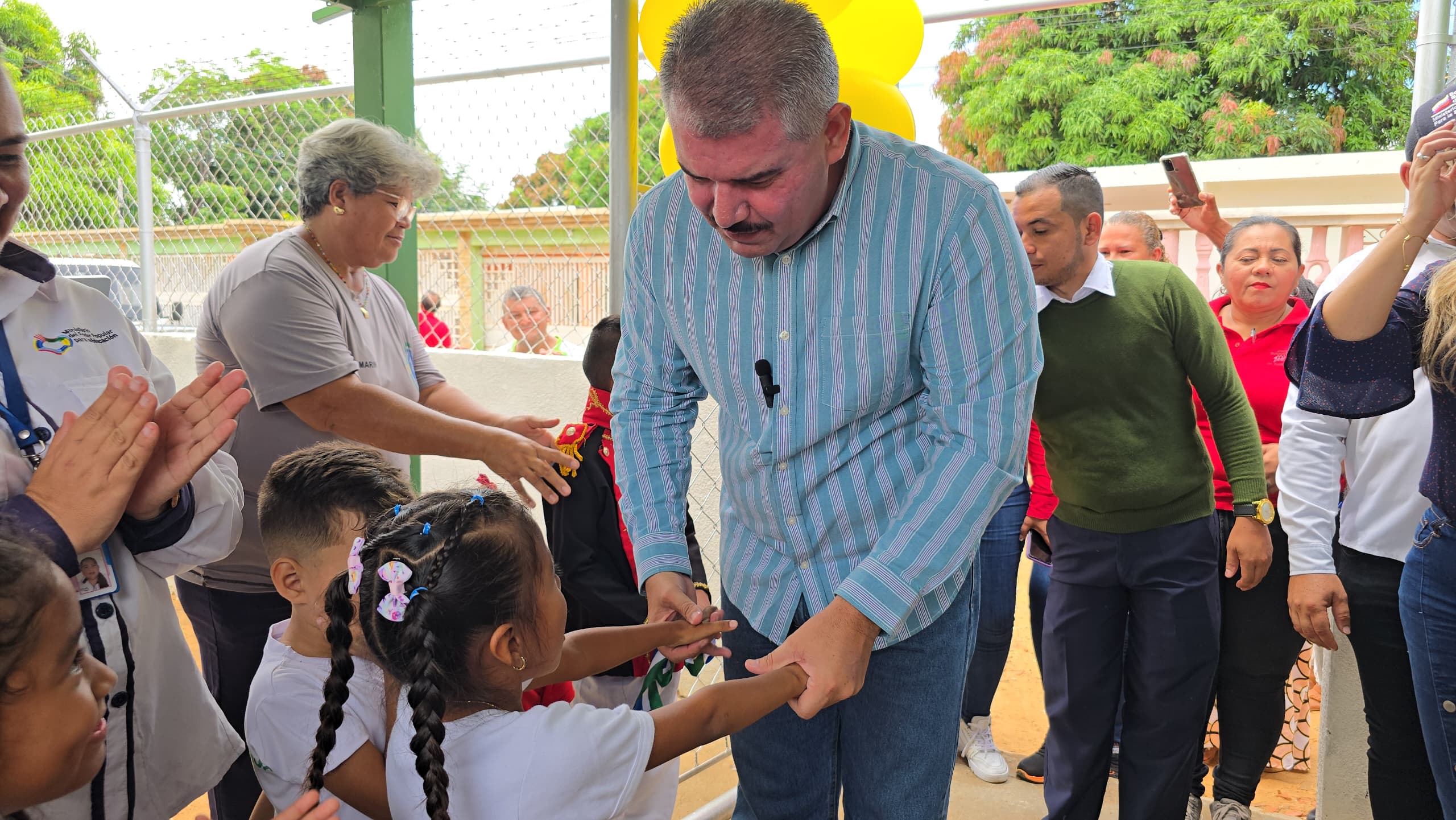 Rehabilitan la escuela Andrés Bello en el municipio Mara para dar inicio al año escolar
