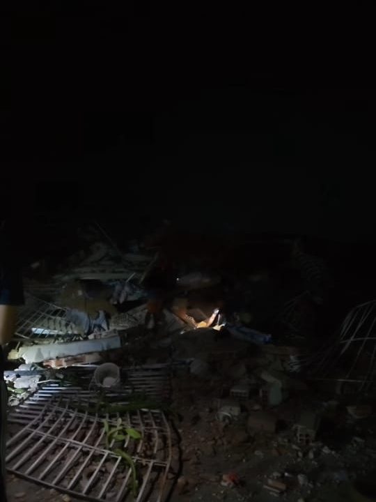 Una mamá envía su primera nota a su hija luego del terremoto en Venezuela