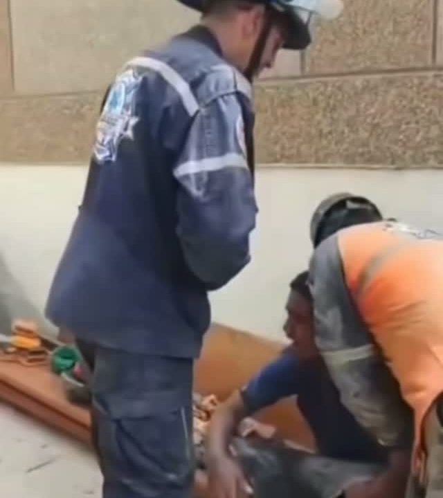 El milagro de la esperanza: Rescatan a un joven tras siete días bajo los escombros