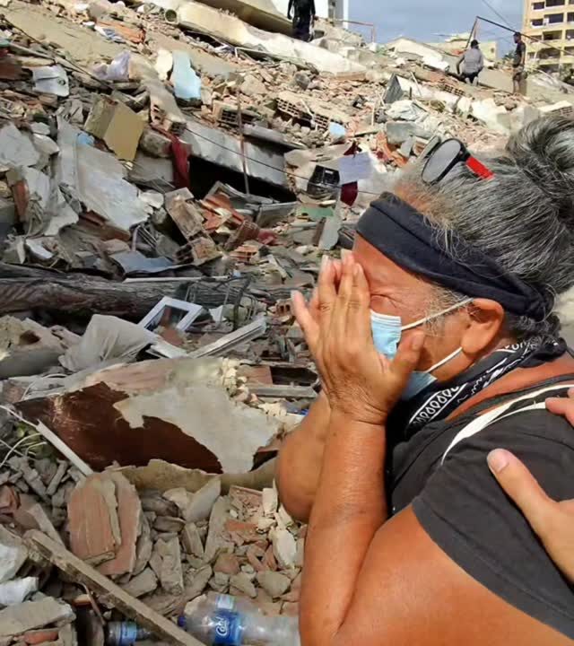 Gobierno decreta luto de siete días tras los devastadores terremotos en el país