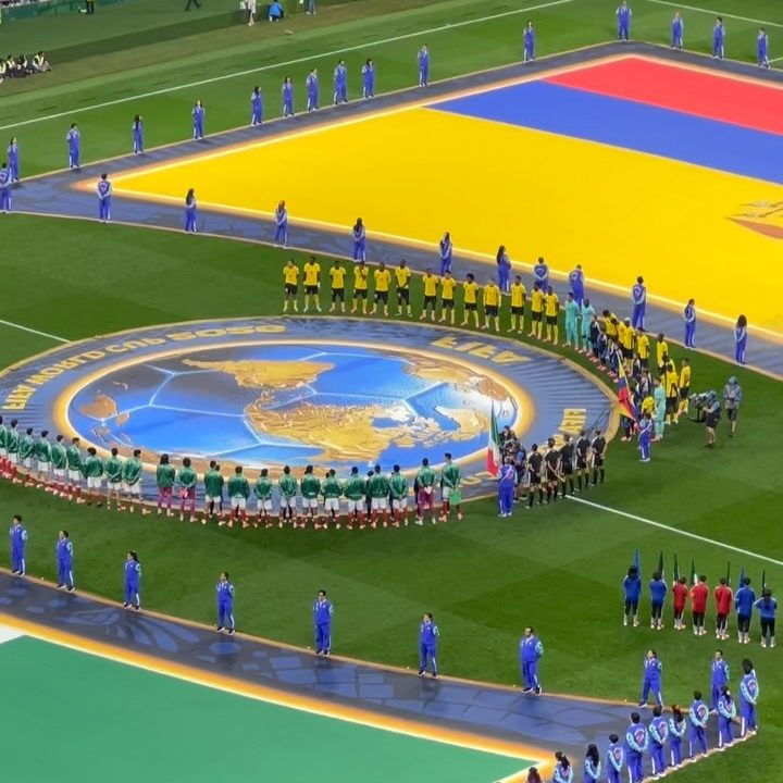 La afición mexicana y ecuatoriana se solidariza con Venezuela