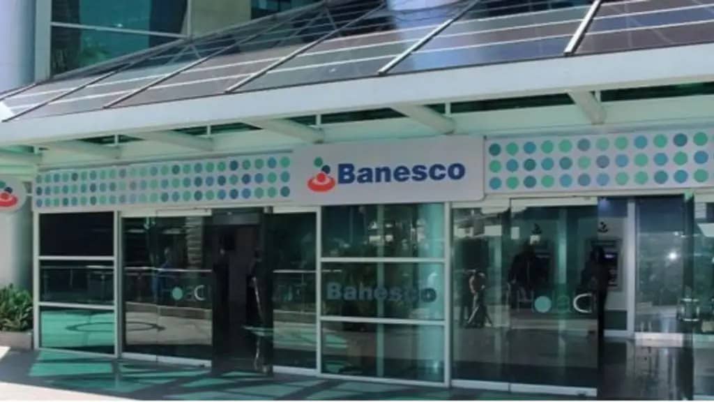 Banesco activa venta de divisas en efectivo para personas jurídicas