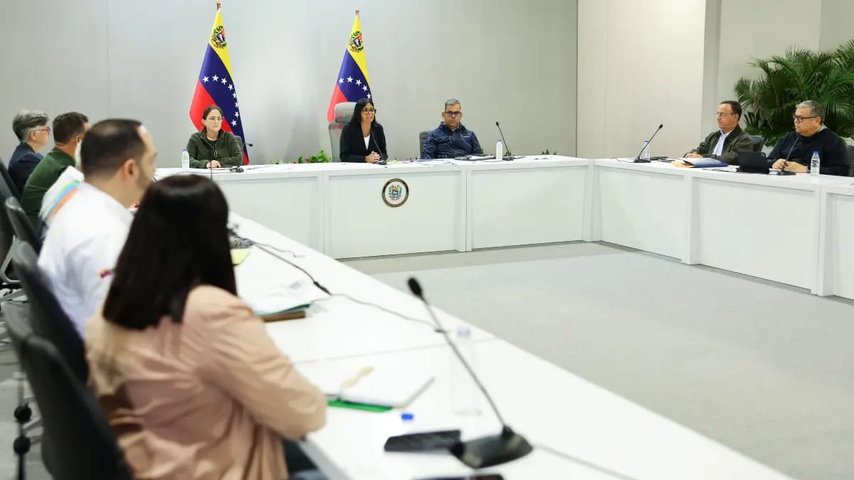 Presidenta (E) Delcy Rodríguez se reúne con gobernadores para evaluar acciones urgentes en el Sistema Eléctrico ante fenómeno ‘Superniño’