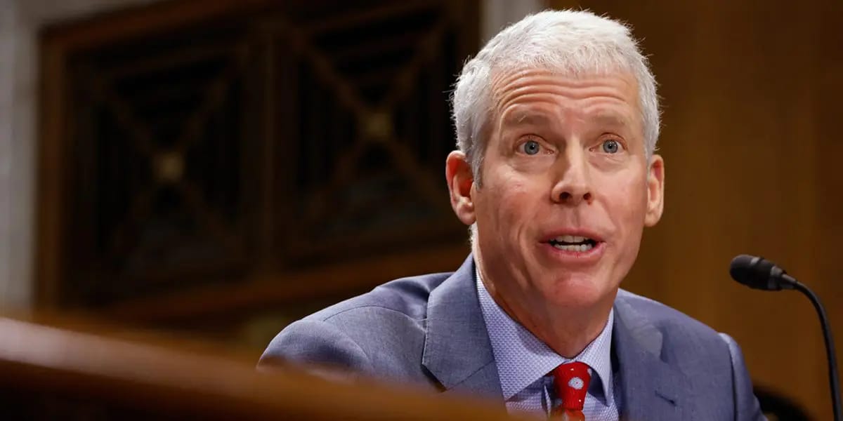 Llega a Venezuela el Secretario de Energía de Estados Unidos para acuerdos petroleros